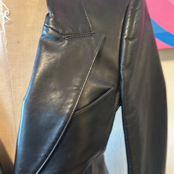 Norisol Ferrari Black Wasp Waist Leather Jacket - Picture 3 of 15